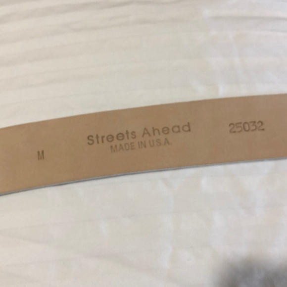 Streets ahead turquoise buckle belt size M.